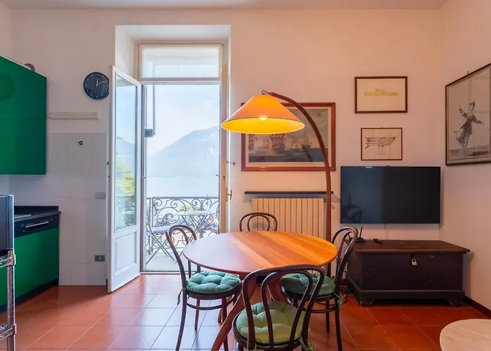 Sunset By Wonderful Italy * Varenna